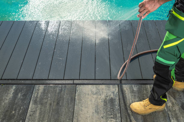 Best Roof Pressure Washing  in Keizer, OR